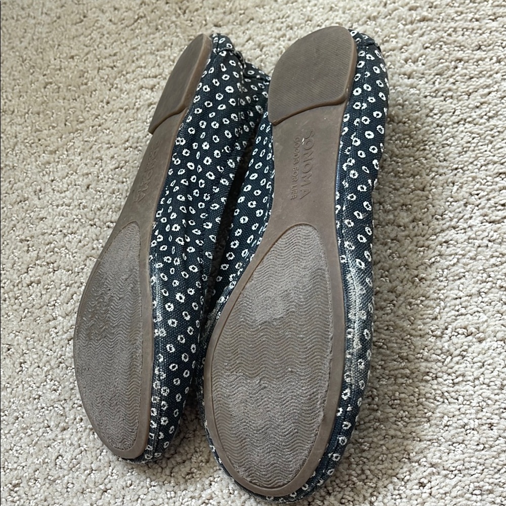 Sonoma Black and White Polka Dot Loafers - Picture 5 of 7